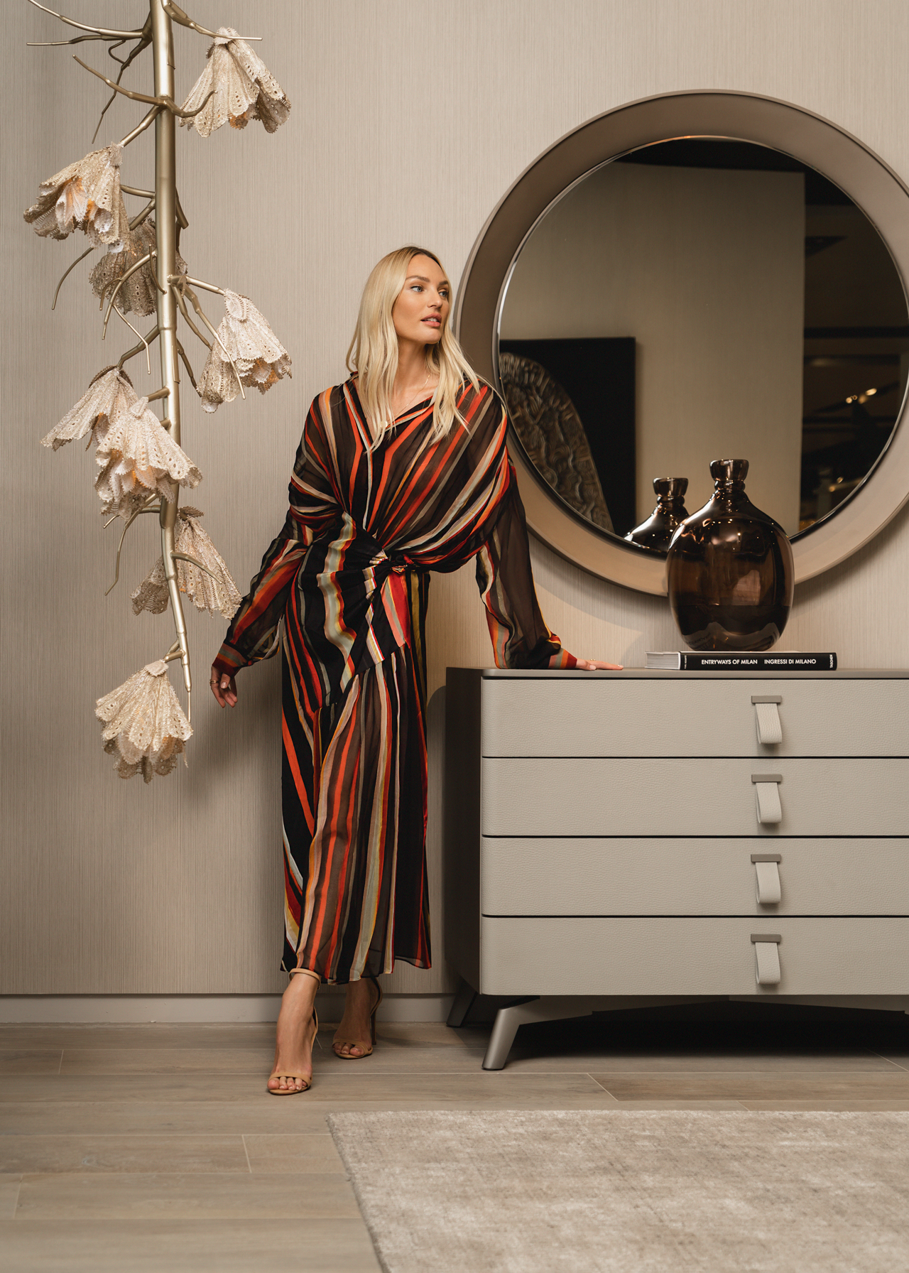 CANDICE-SWANEPOEL---ARTEFACTO-MIAMI---PHOTO-BY-TON-GOMES---E-CONTENT-(3).png