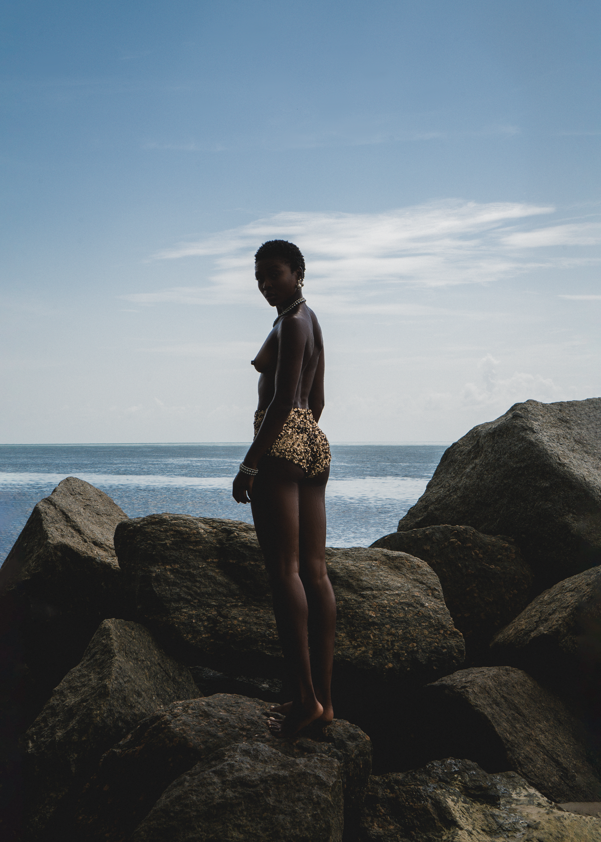 SERABONDY - PHOTO BY TON GOMES ©2.png